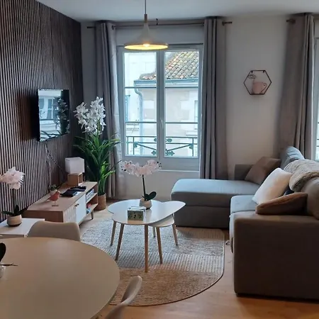 Le Petit Cozy - T2 En Centre-ville Apartamento Poitiers